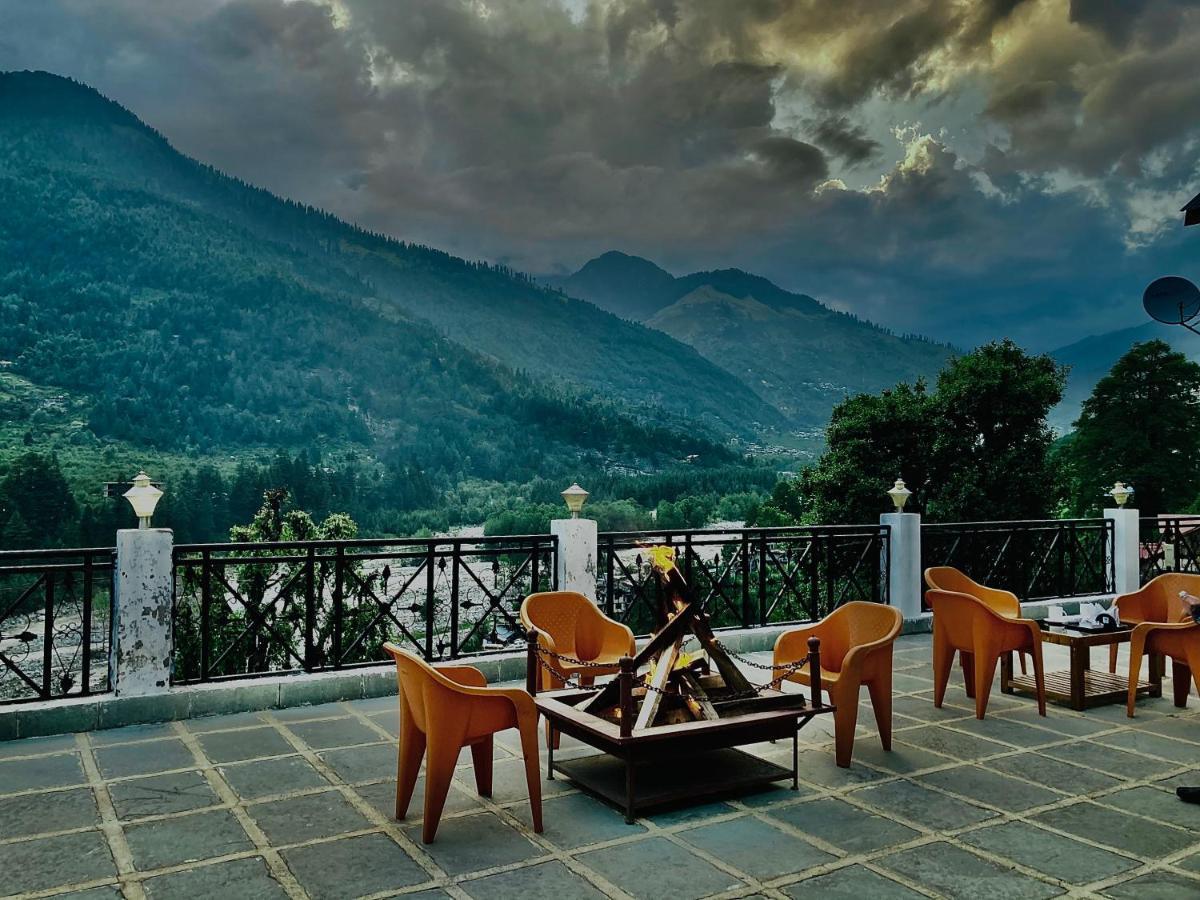 Holywood Classic-River View Resort Маналі Екстер'єр фото